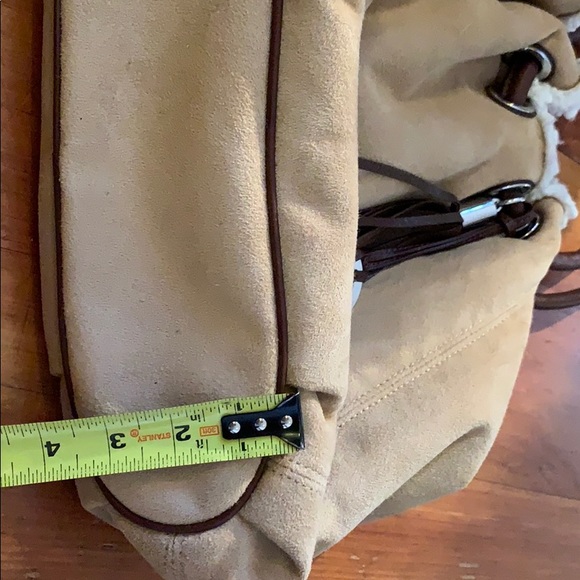 Michael Kors Sherpa Shoulder Bag - Picture 7 of 8